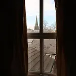 Victorian Farrar *