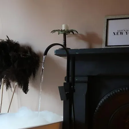 Victorian Farrar Holiday home *