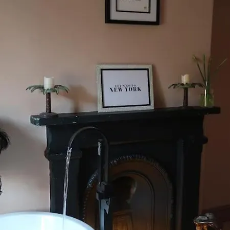 Victorian Farrar * York